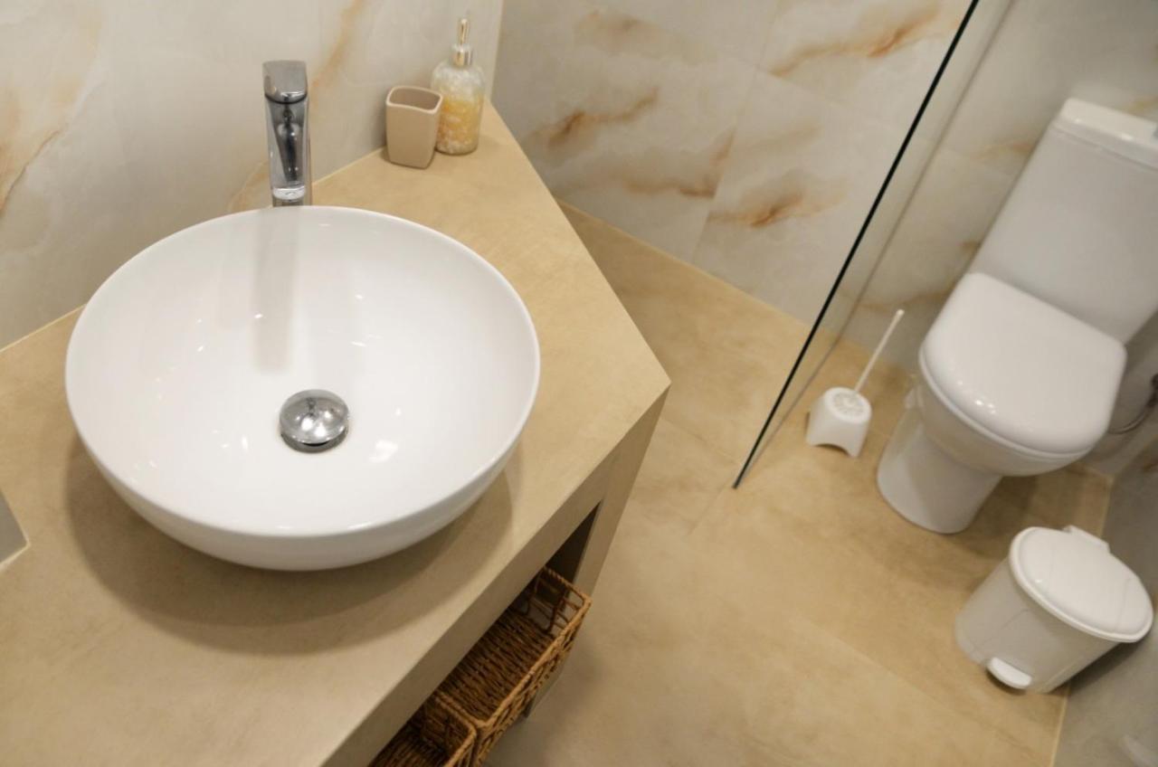 Calma Apartment Масути Екстериор снимка