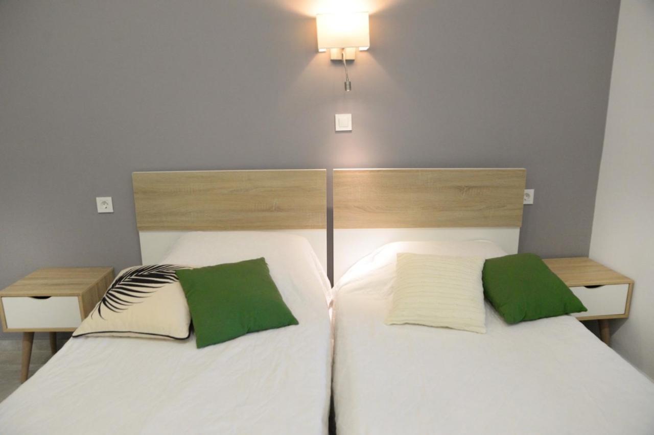 Calma Apartment Масути Екстериор снимка